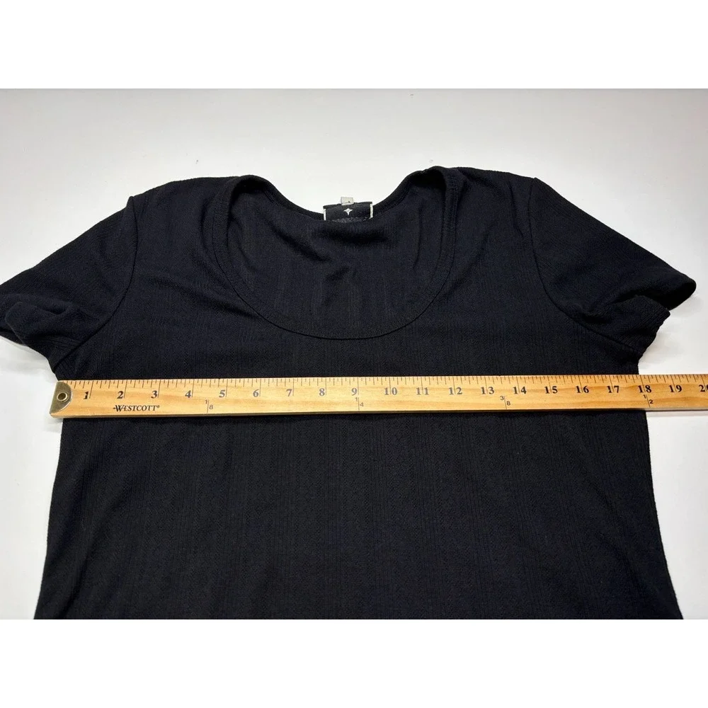 Tuckernuck Blouse Womens XL Black Knit Ribbed Pullover Tee Scoopneck - Picture 5 of 7